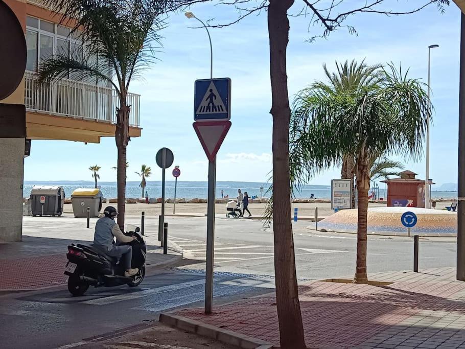 Al Lado De Barcos Y Gran Playa. Lejlighed Santa Pola Eksteriør billede